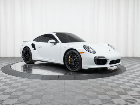 Certified 2014 Porsche 911 Turbo S AWD/4WD image 9