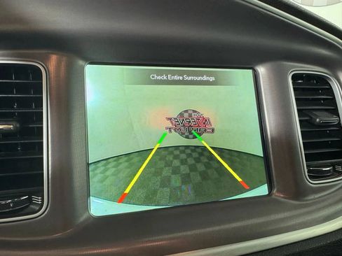 Used 2022 Dodge Charger SXT image 18