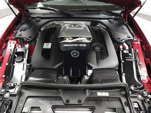Used 2023 Mercedes-Benz SL 55 AMG 4MATIC w/ Driver Assistance Package image 39
