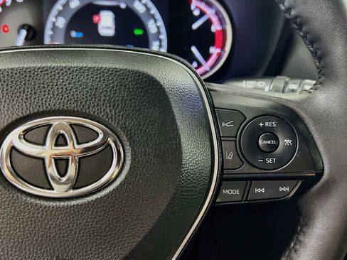 Used 2023 Toyota RAV4 XLE Premium FWD image 19
