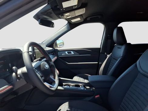 New 2026 Ford Explorer ST-Line AWD/4WD image 5