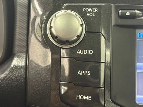 Used 2019 Toyota 4Runner TRD Off-Road Premium AWD/4WD image 27