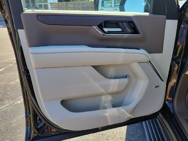New 2027 GMC Yukon Denali w/ Denali Reserve Package AWD/4WD image 18