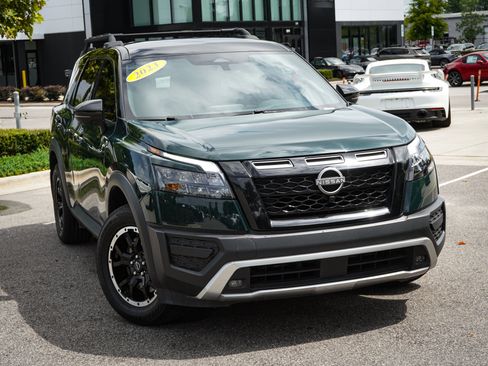 Used 2023 Nissan Pathfinder Rock Creek AWD/4WD image 2
