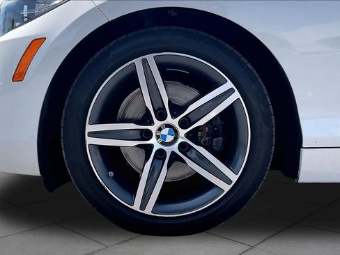 Used 2017 BMW 230i Coupe RWD image 9