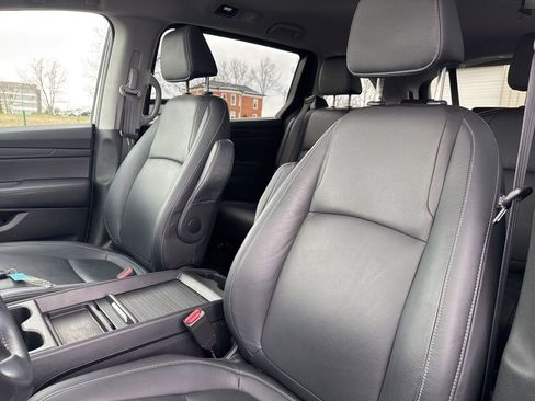 Certified 2024 Honda Odyssey EX-L image 30