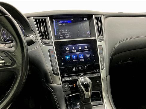 Used 2017 INFINITI Q60 w/ Premium Plus Package 3.0T image 8