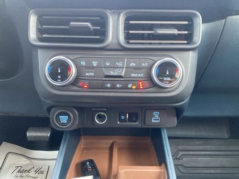 Used 2023 Ford Maverick Lariat w/ Lariat Luxury Package image 21