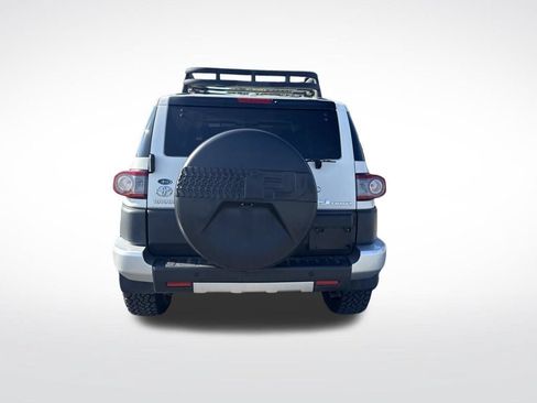 Used 2014 Toyota FJ Cruiser 4WD w/ Upgrade Package image 4