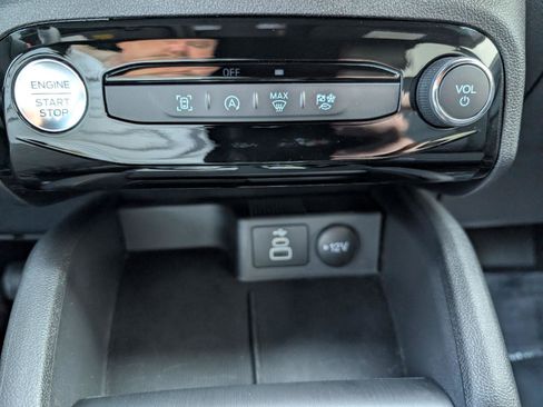 Used 2026 Ford Escape ST-Line w/ Tech Pack #1 AWD/4WD image 17