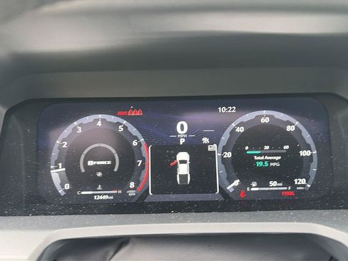 Used 2025 Toyota Tacoma Limited AWD/4WD image 6