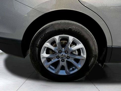 Used 2018 Chevrolet Equinox LT FWD image 54