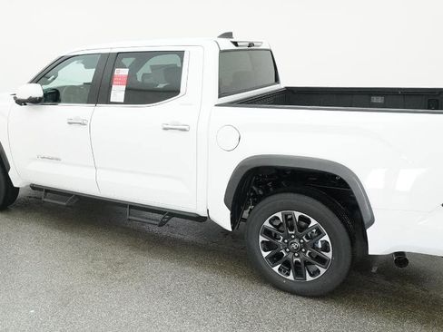New 2026 Toyota Tundra Limited AWD/4WD image 18