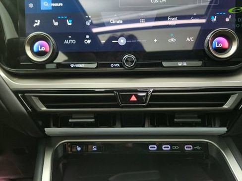 Used 2026 Lexus TX 350 AWD w/ Technology Package image 57