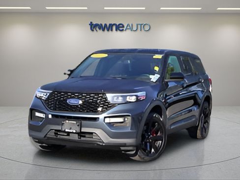 Used 2022 Ford Explorer ST w/ ST High-Performance Pack AWD/4WD image 2