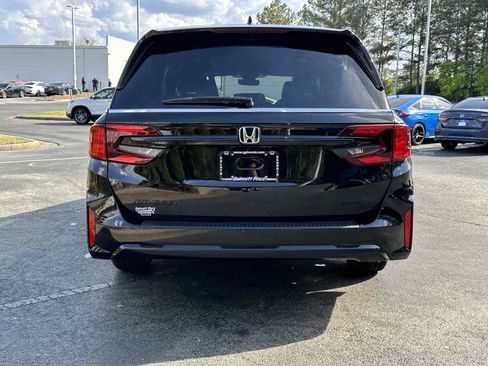 Used 2026 Honda Odyssey Sport-L image 10