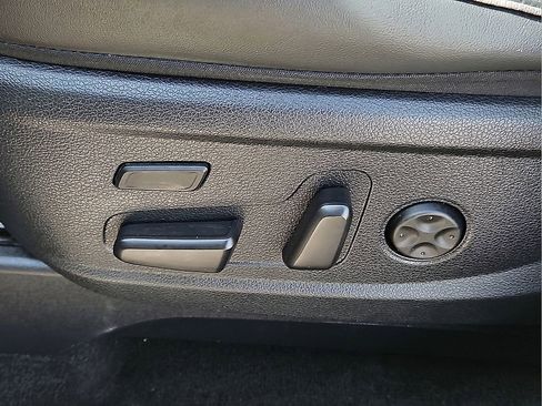 Used 2021 Hyundai Palisade Limited image 20