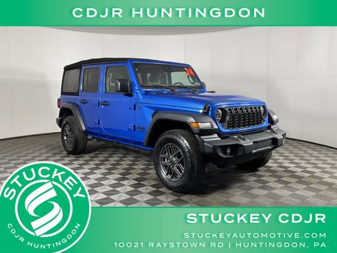 Used 2024 Jeep Wrangler Sport S image 1