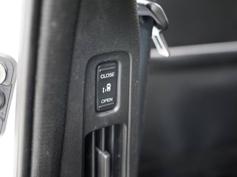 Used 2023 Honda Odyssey Sport image 36