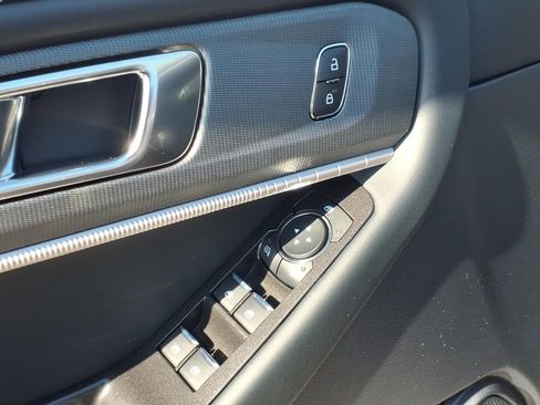 New 2026 Ford Explorer ST-Line AWD/4WD image 17