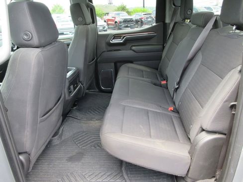 Certified 2024 Chevrolet Silverado 1500 LT Trail Boss w/ LPO, Dark Essentials Package AWD/4WD image 19