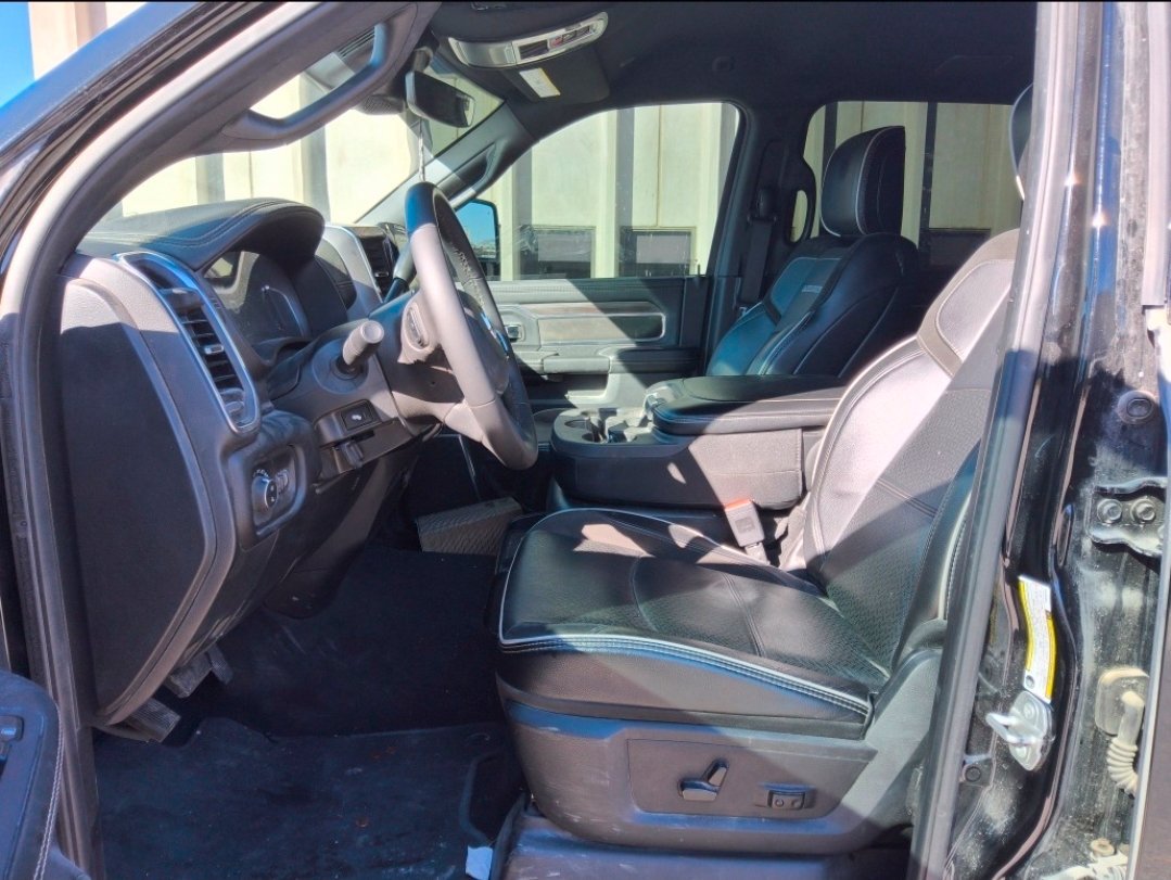 Used 2026 RAM 2500 Laramie AWD/4WD image 10
