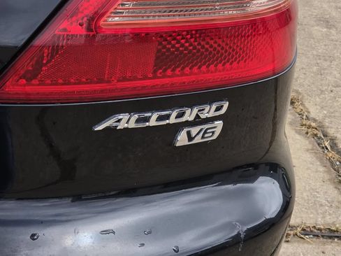 Used 2003 Honda Accord EX image 8