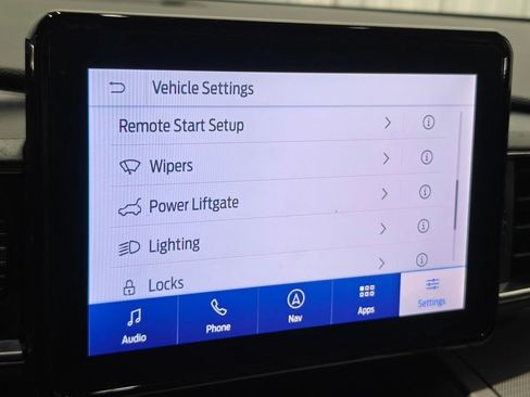 Used 2021 Ford Explorer XLT w/ Equipment Group 202A AWD/4WD image 50