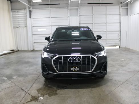 Used 2025 Audi Q3 2.0T Premium AWD/4WD image 3