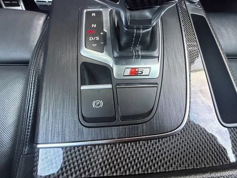 Used 2019 Audi SQ5 Premium Plus w/ Premium Plus Package AWD/4WD image 31