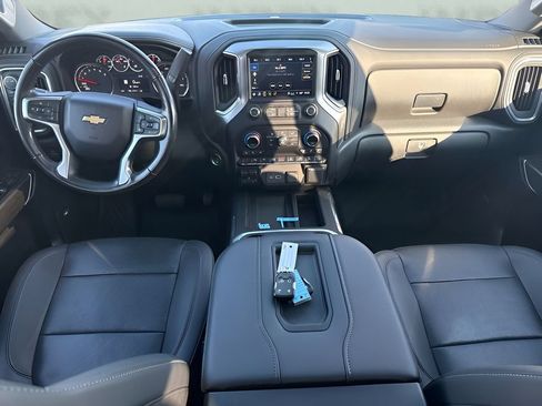 Used 2021 Chevrolet Silverado 1500 LTZ AWD/4WD image 10