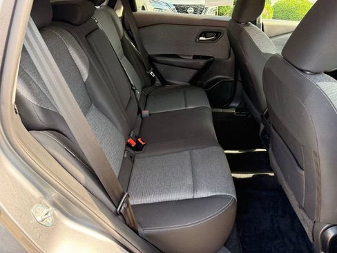 Certified 2023 Nissan Rogue SV AWD/4WD image 30