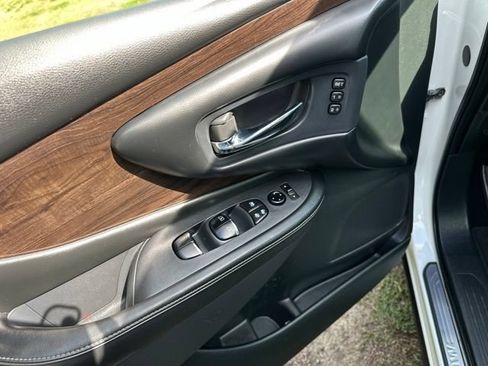 Used 2020 Nissan Murano Platinum w/ Cargo Package AWD/4WD image 36