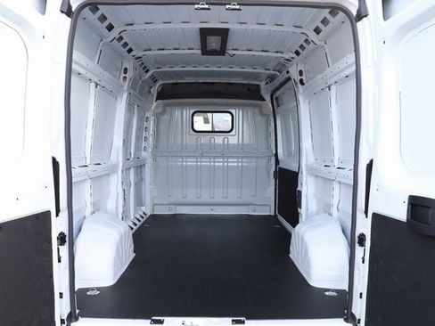 New 2026 RAM ProMaster 3500 w/ Convenience Group image 8