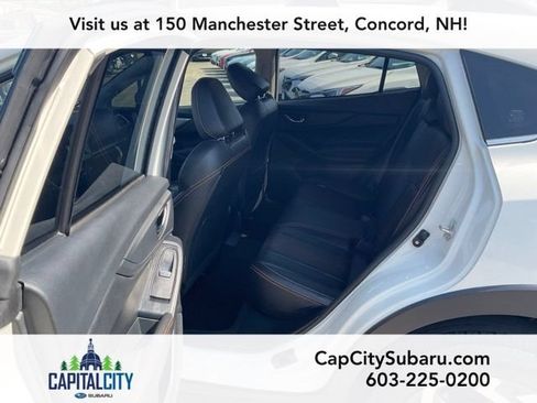 Used 2022 Subaru Crosstrek 2.5i Limited w/ Moonroof Package 2 AWD/4WD image 15