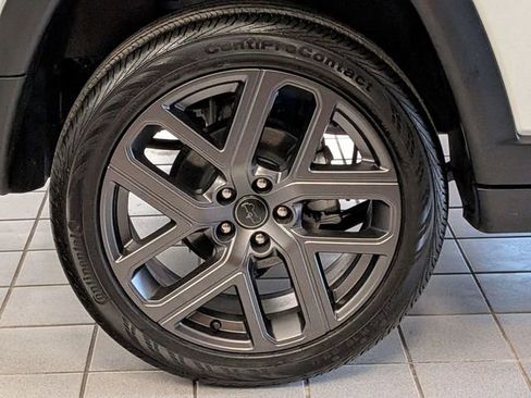 New 2026 Jeep Compass Limited image 21