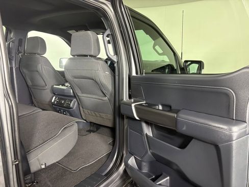 Used 2022 Ford F150 XLT w/ Equipment Group 302A High image 33