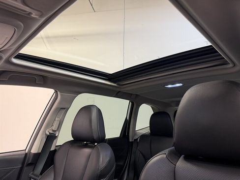 Used 2023 Subaru Forester Limited AWD/4WD image 29