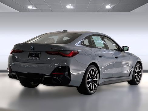 Certified 2023 BMW i4 M50 w/ Premium Package image 8