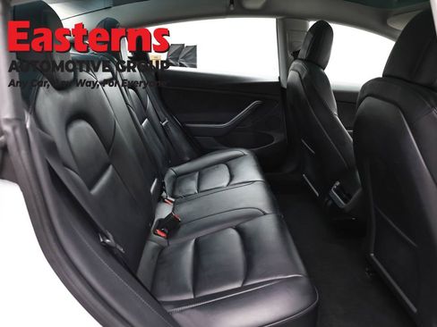 Used 2022 Tesla Model 3 Long Range AWD/4WD image 17