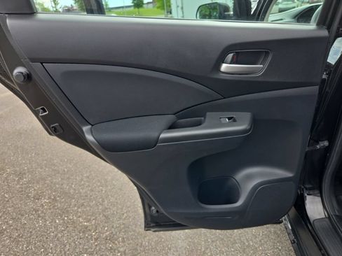 Used 2014 Honda CR-V LX image 12