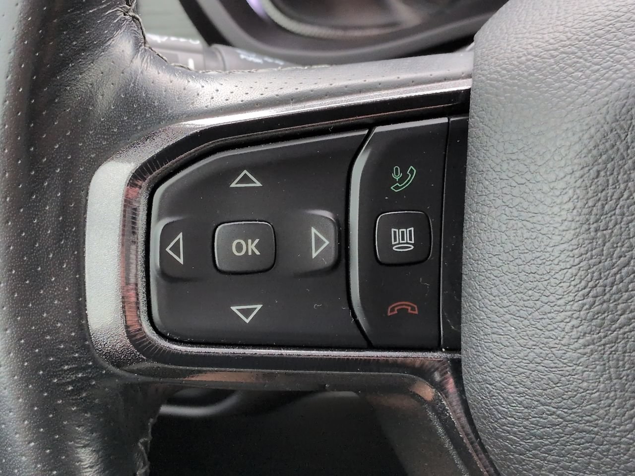 Used 2024 RAM 2500 Rebel w/ Level 2 Equipment Group AWD/4WD image 25