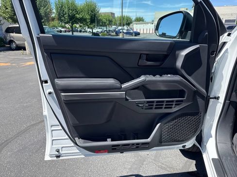 New 2026 Toyota Tacoma SR5 AWD/4WD image 11
