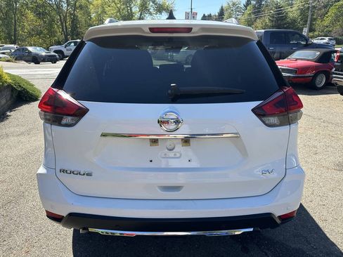 Used 2019 Nissan Rogue SV FWD image 5