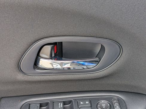 Used 2022 Honda HR-V Sport image 13