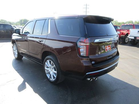 Certified 2022 Chevrolet Tahoe High Country w/ Max Trailering Package AWD/4WD image 9