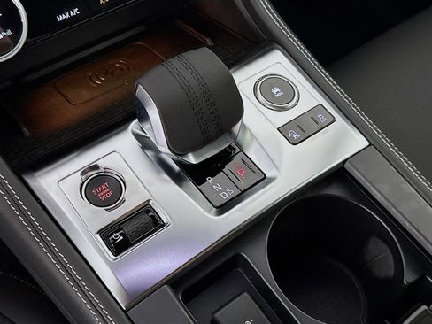 New 2026 Jaguar F-PACE R-Dynamic S AWD/4WD image 19