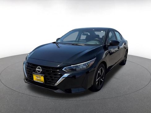 Used 2025 Nissan Sentra SV FWD image 7