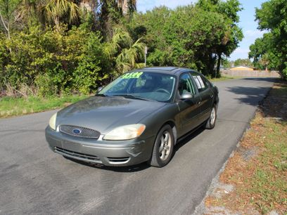 Used 2004 Ford Taurus SES