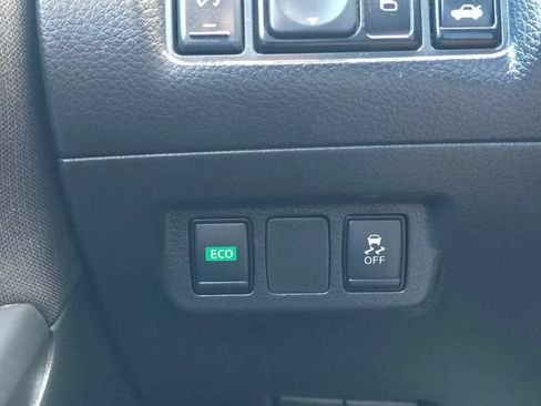 Used 2019 Nissan Sentra SV FWD image 27